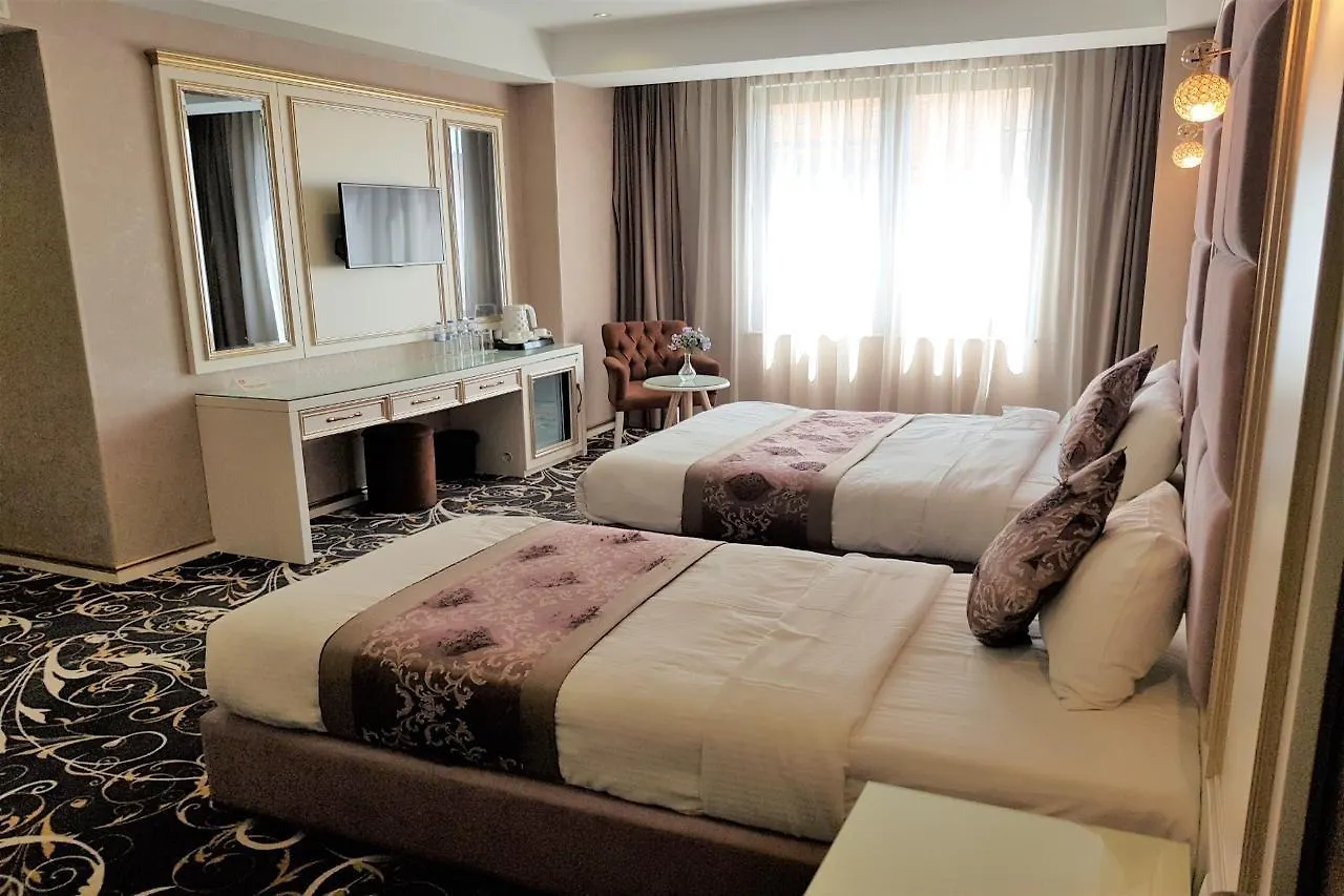 Gold Tbilisi Hotel 4*,